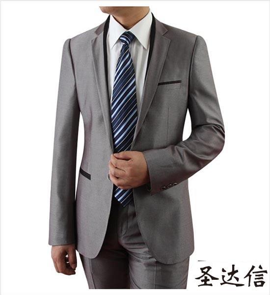 西裝定制的特點(diǎn)是什么?如何辨別好壞?